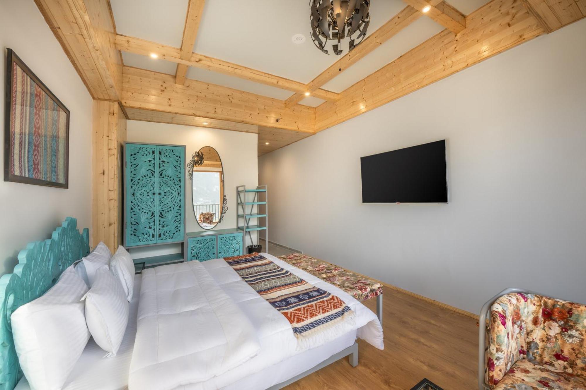 Отель Echor Himalayan Heights Luxe Manali Экстерьер фото