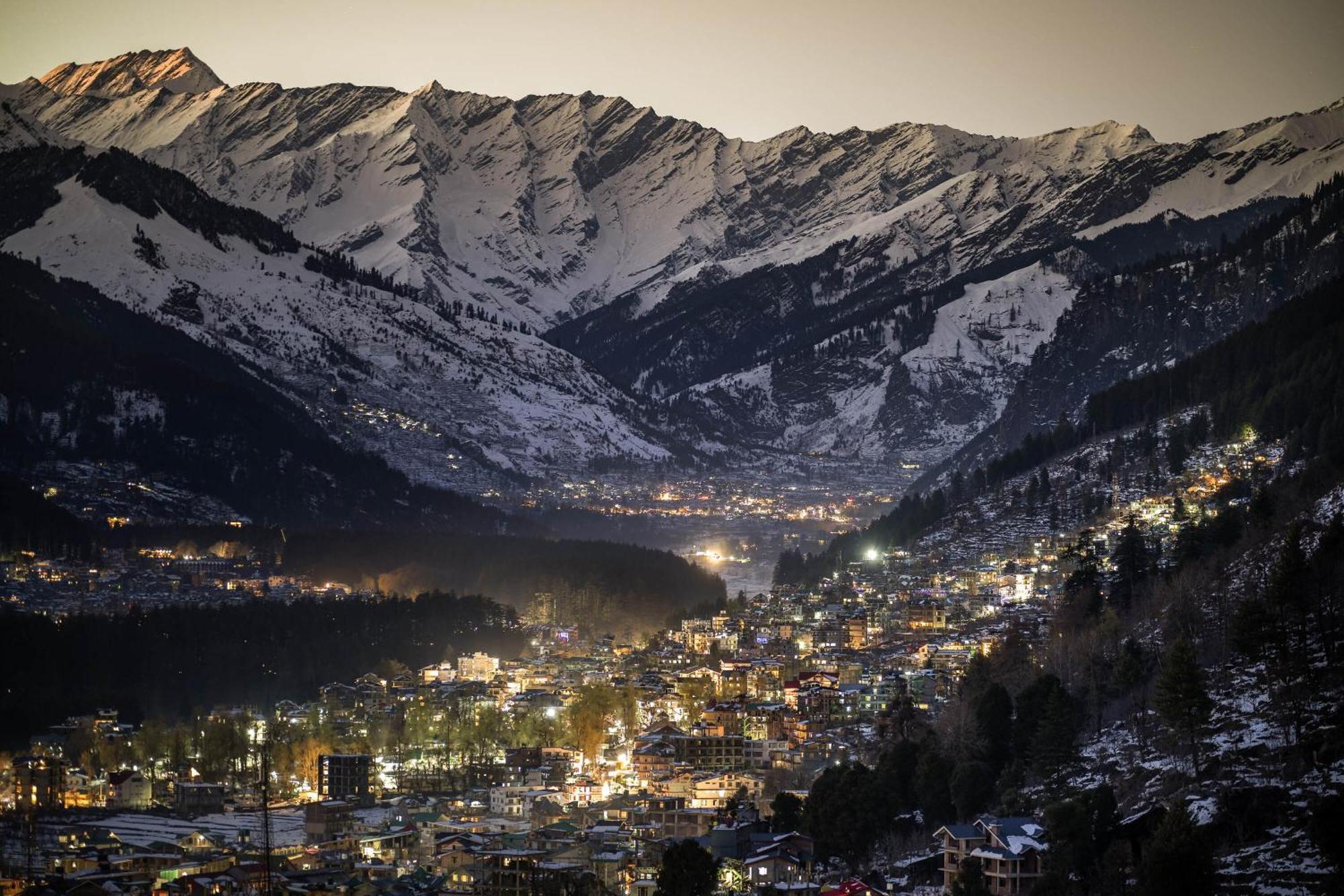 Отель Echor Himalayan Heights Luxe Manali Экстерьер фото